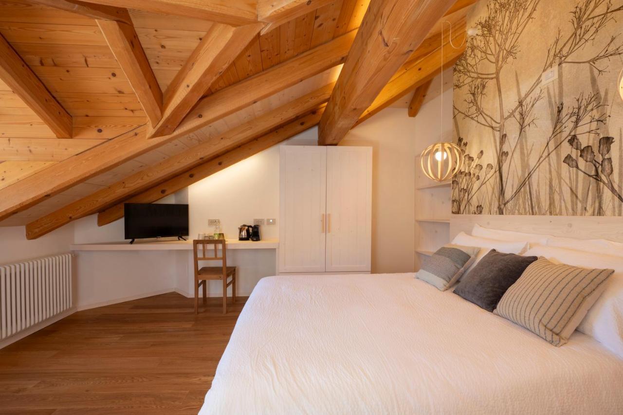 B&B Le Molinare Home Relax Varda Екстериор снимка